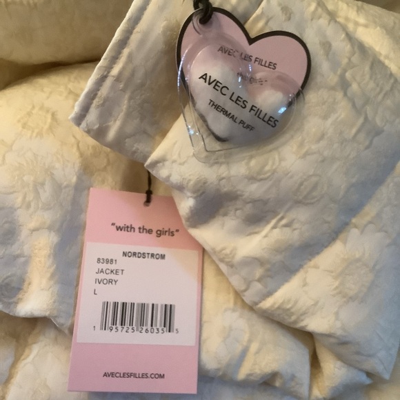 Avec Les Filles Ivory Jacquard Thermal Puff Coat/ Jacket | Sizes M & L | NWT - Picture 9 of 11